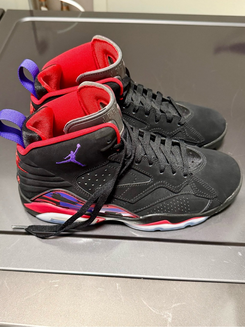 Jordan MVP Raptors Black Red Purple Sneakers Men’s 8.5 DZ4475-006